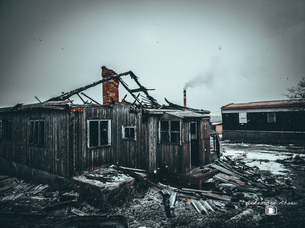 На пепелище - Akhsarbek 