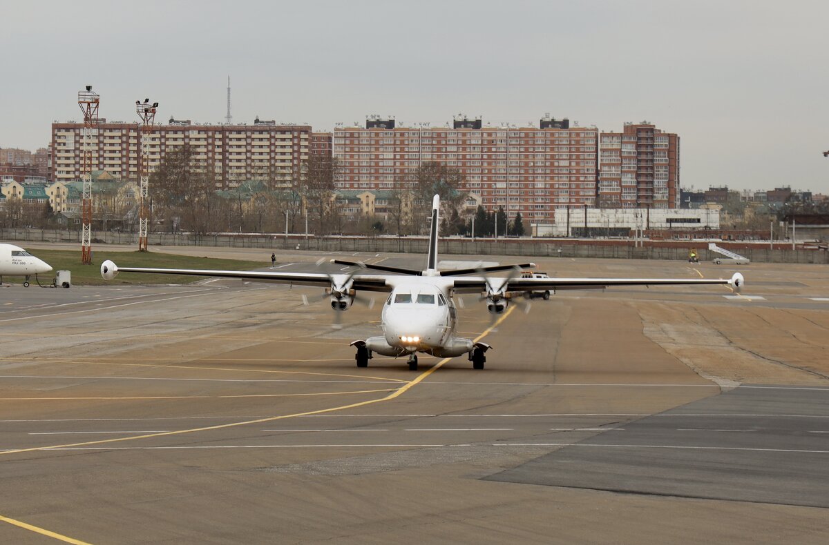 L-410 - Игорь Рязaнoв