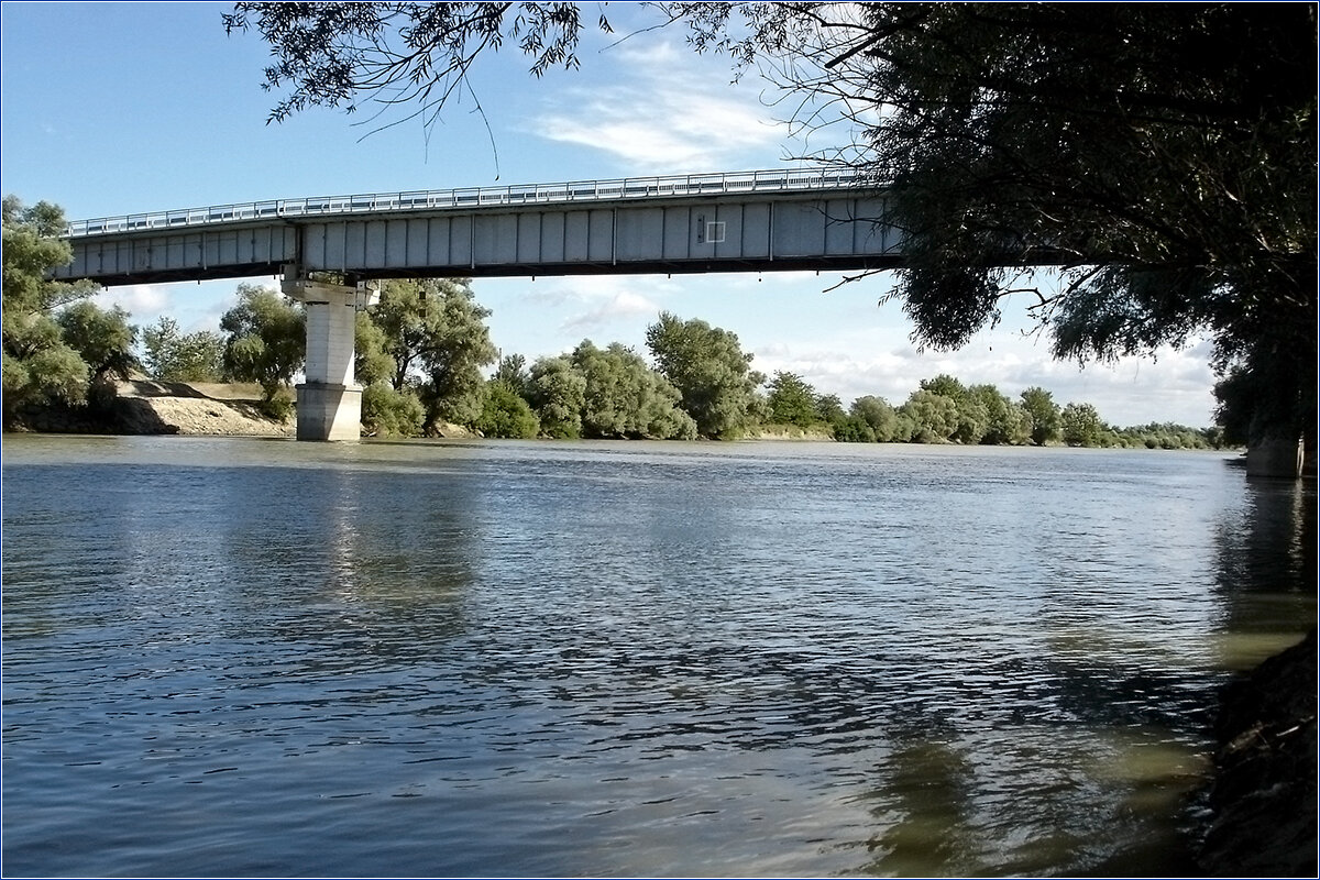 Автомобильный мост через реку Кубань - Влад Чуев