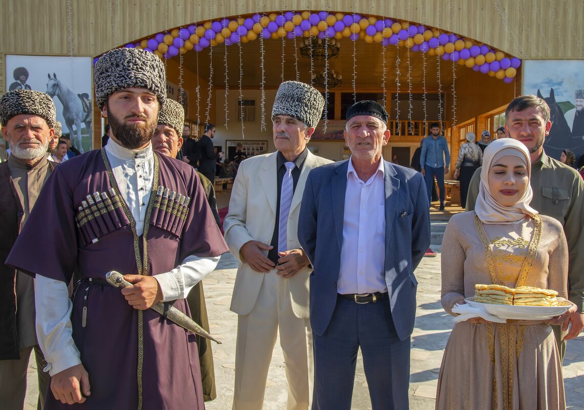 Встреча гостей на чеченской земле. - Александр Максяшин