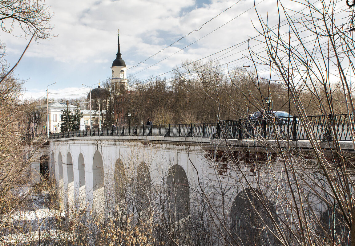 Каменный мост - Вячеслав Крысанов