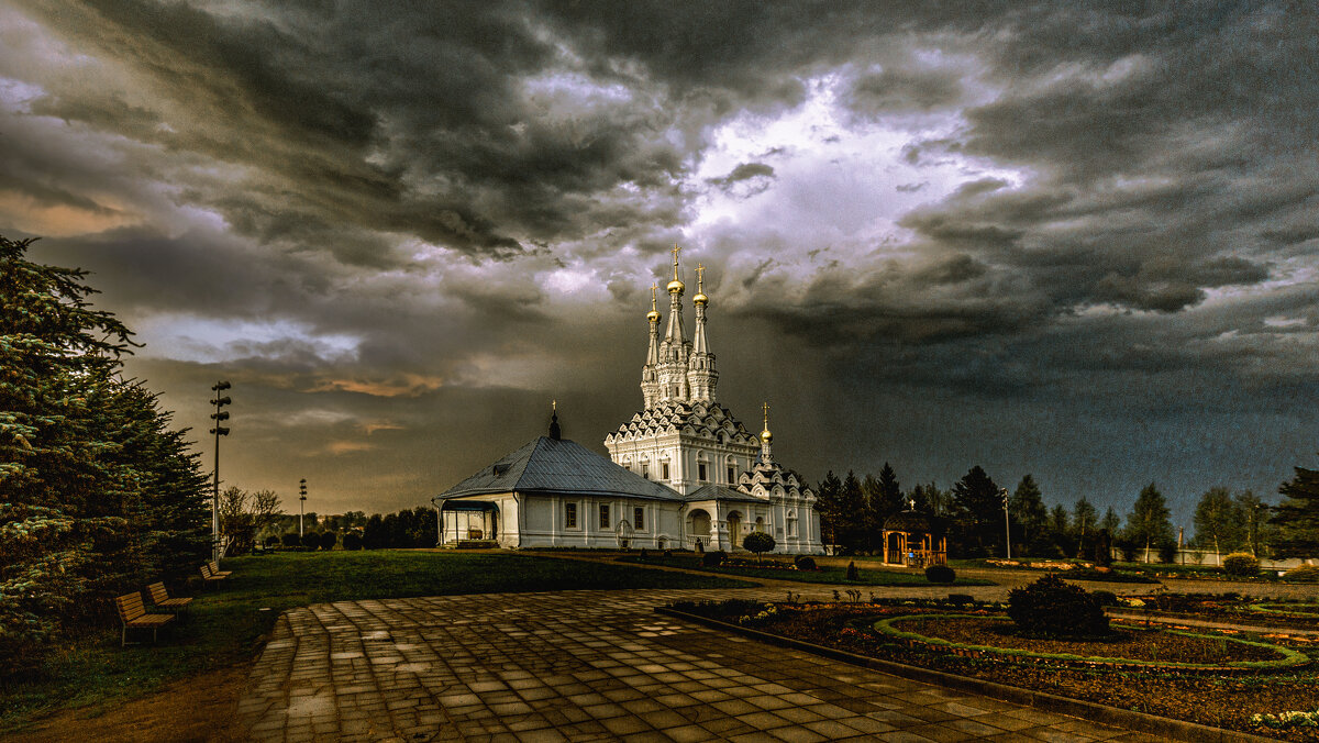 Вязьма.Одигитриевская церковь - Сергей 