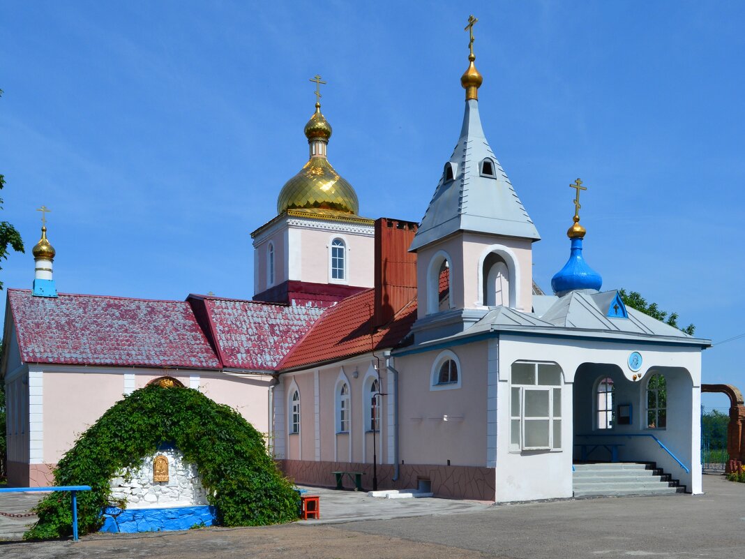 Гуково. Церковь Казанской иконы Божией Матери. - Пётр Чернега