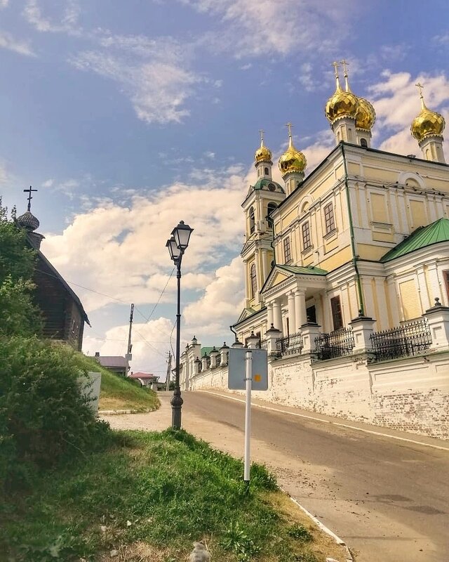 В ПЛЕСЕ.. - Алексей Архипов