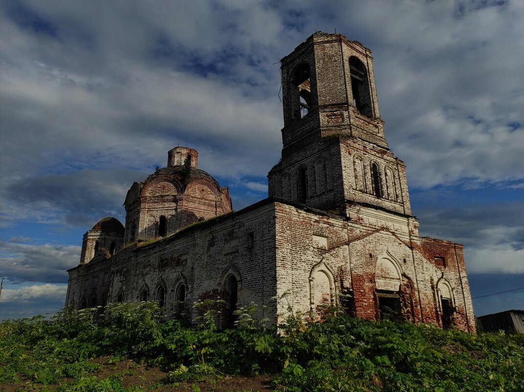 Церковь Архангела Михаила Православный храм - Дмитрий Иванов
