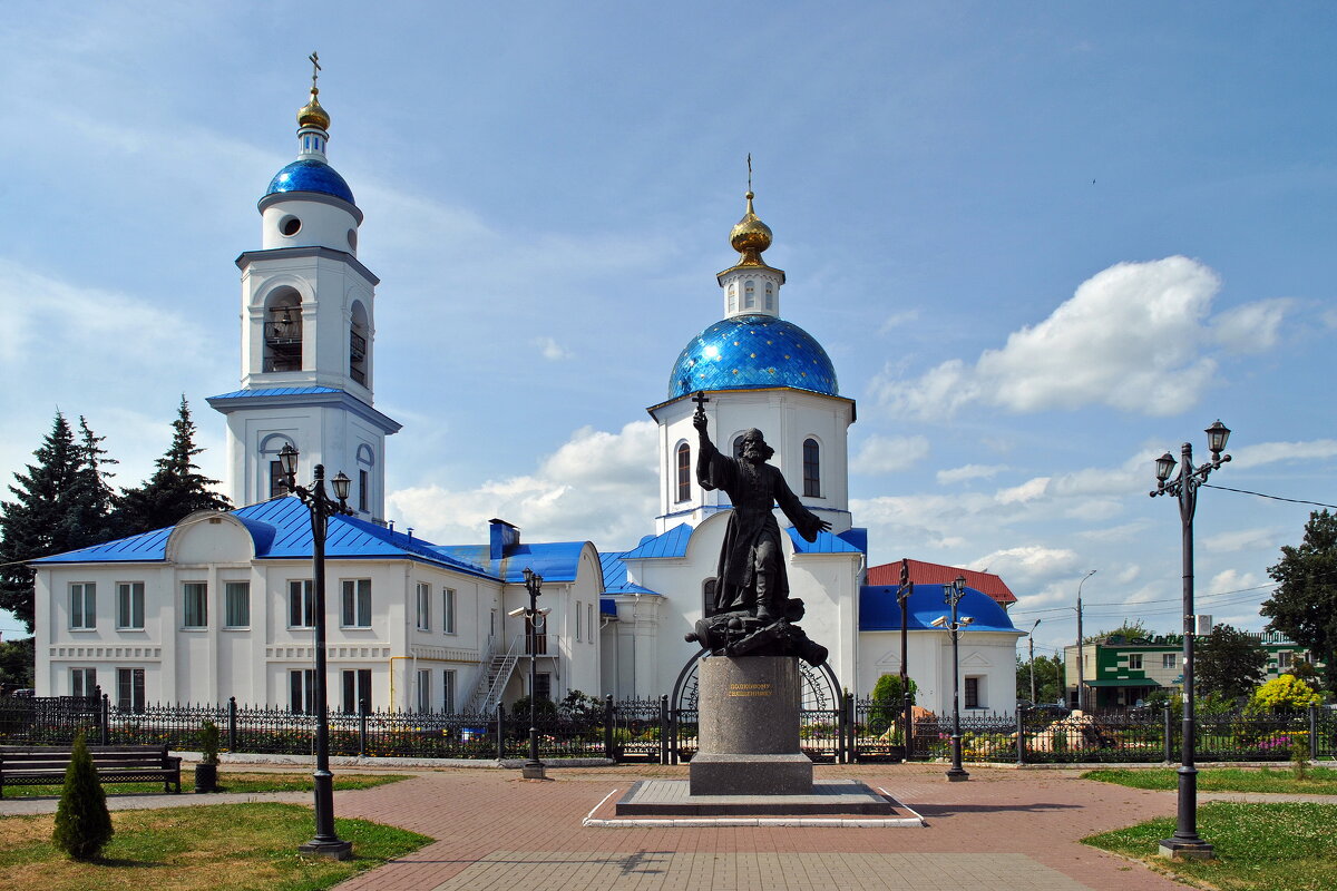 Памятник полковому священнику - AleksSPb Лесниченко