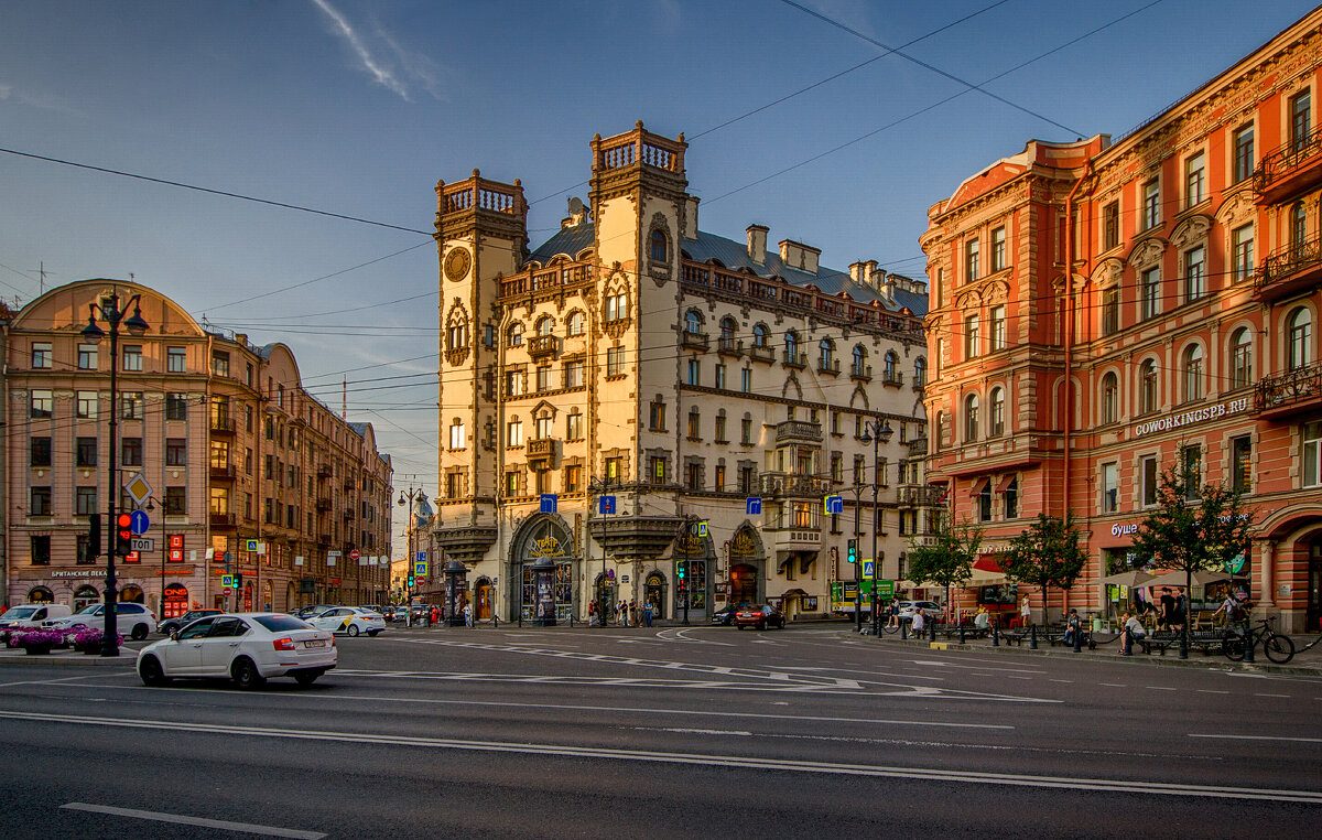 В Питере - Александр 