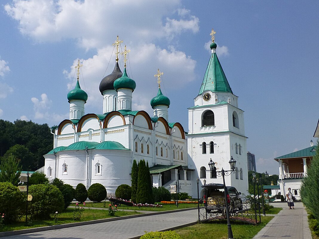 Вознесенский собор с колокольней - Лидия Бусурина