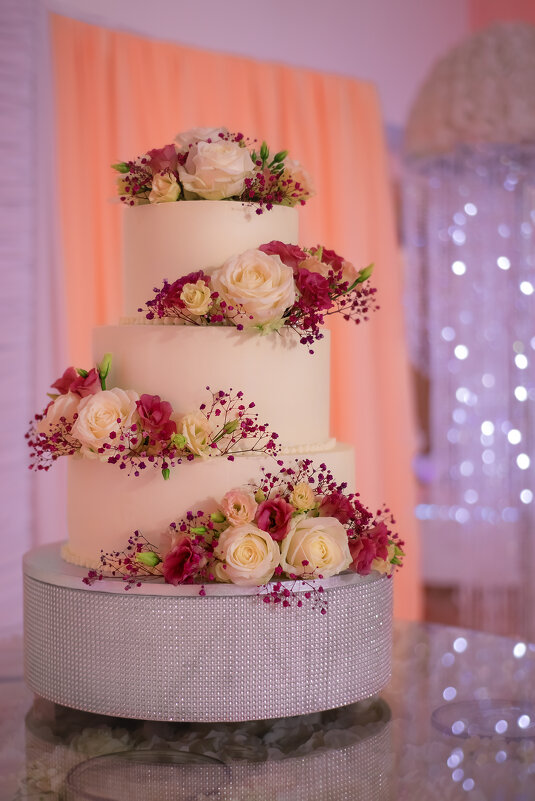 Свадебный торт - Nadezhda Laschinski