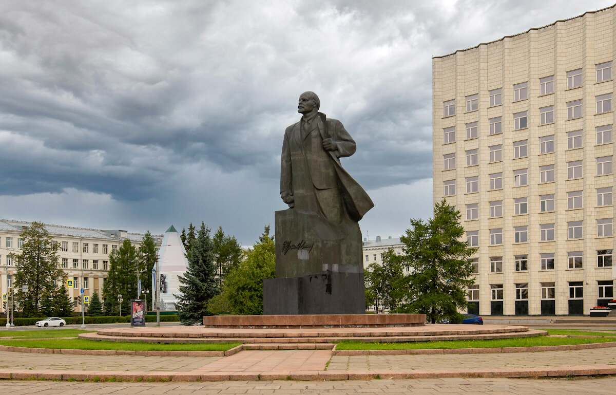 Ленин в Архангельске - Олег Пученков