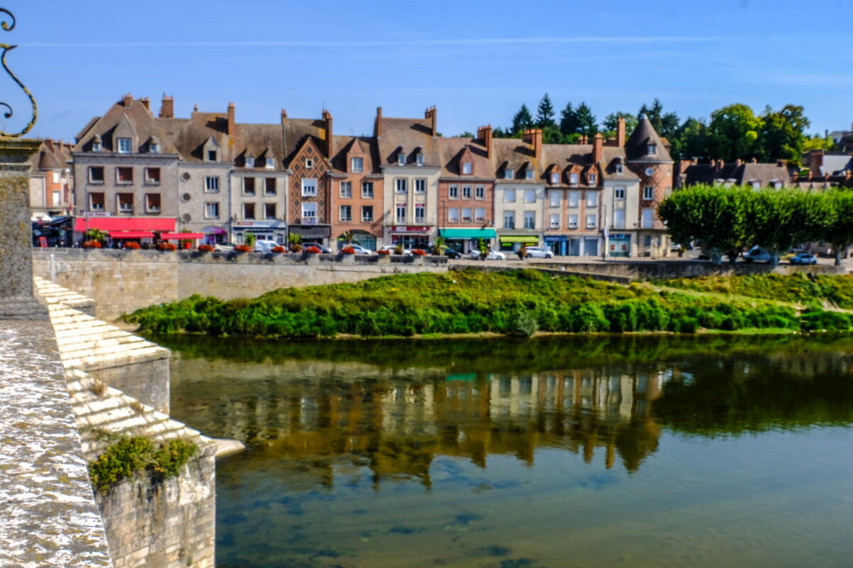 Набережная реки Луара (Loire) - Георгий А