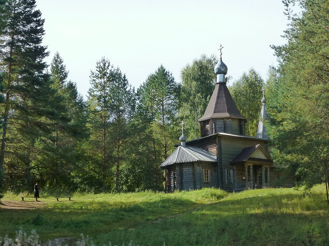 Храм-часовня в честь Казанской Иконы Божией Матери на озере Светлояр - Лидия Бусурина