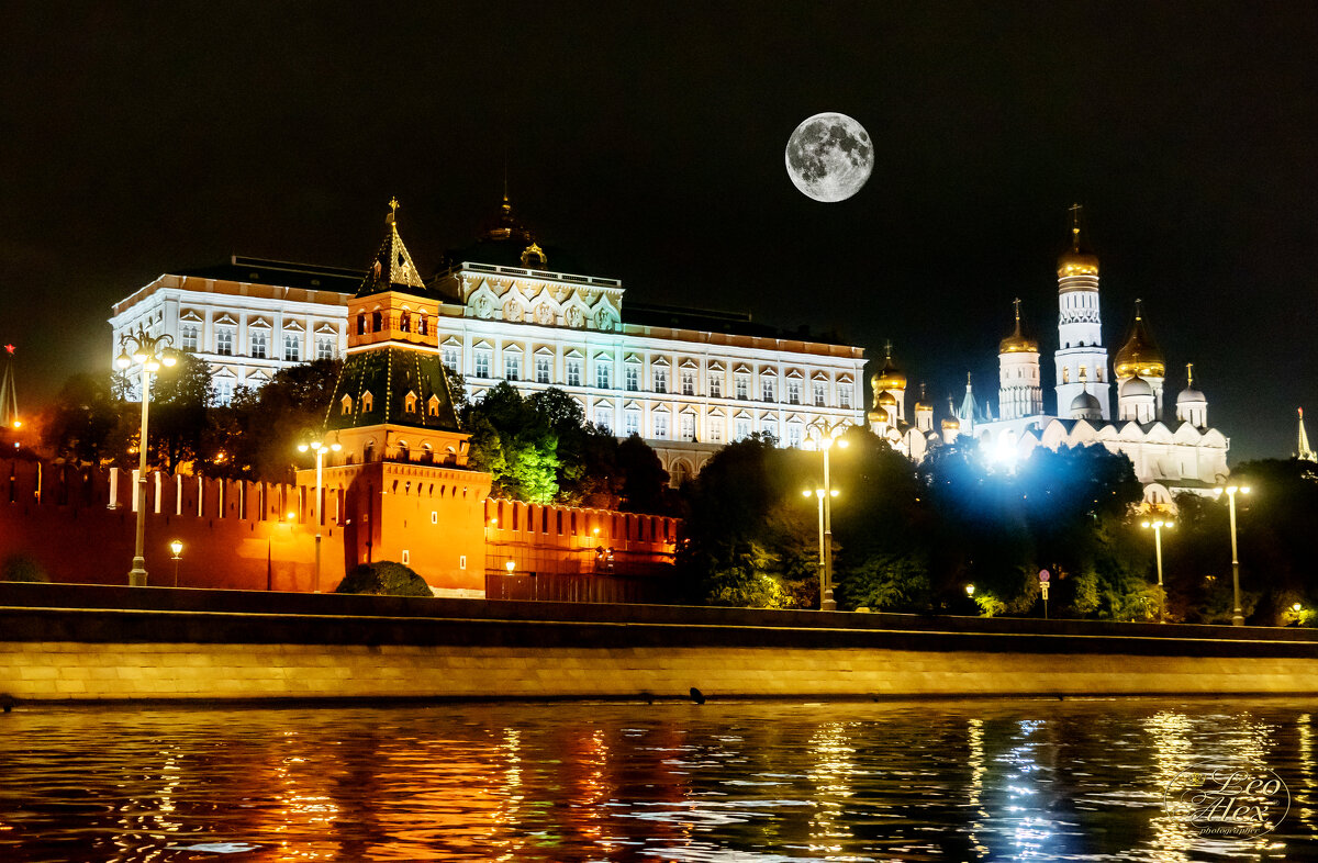 Кремль, ночь, река - Leo Alex Foto
