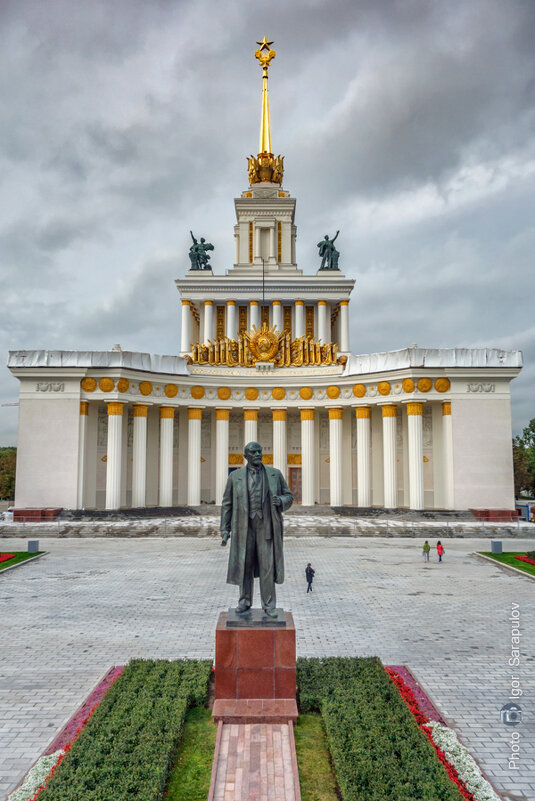 Главный павильон ВДНХ - Игорь Сарапулов