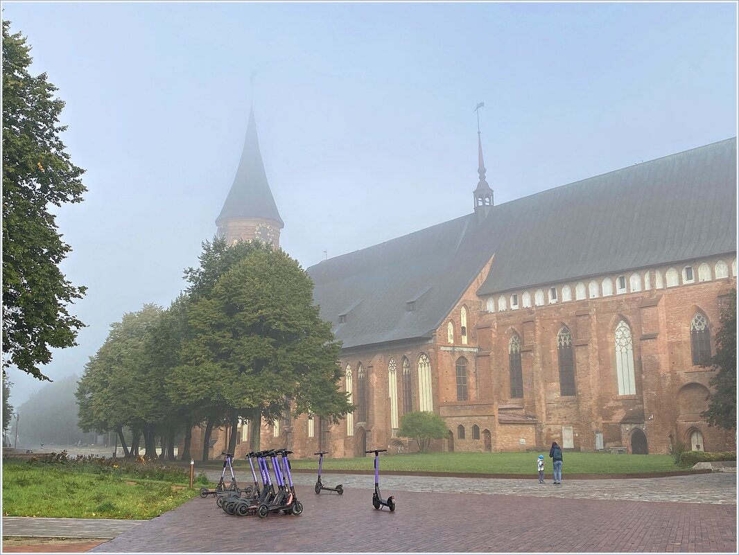 Кафедральный собор в тумане. - Валерия Комова
