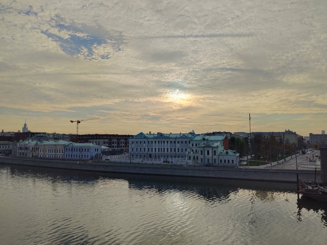 Утро с Москвой рекой - Юлия 