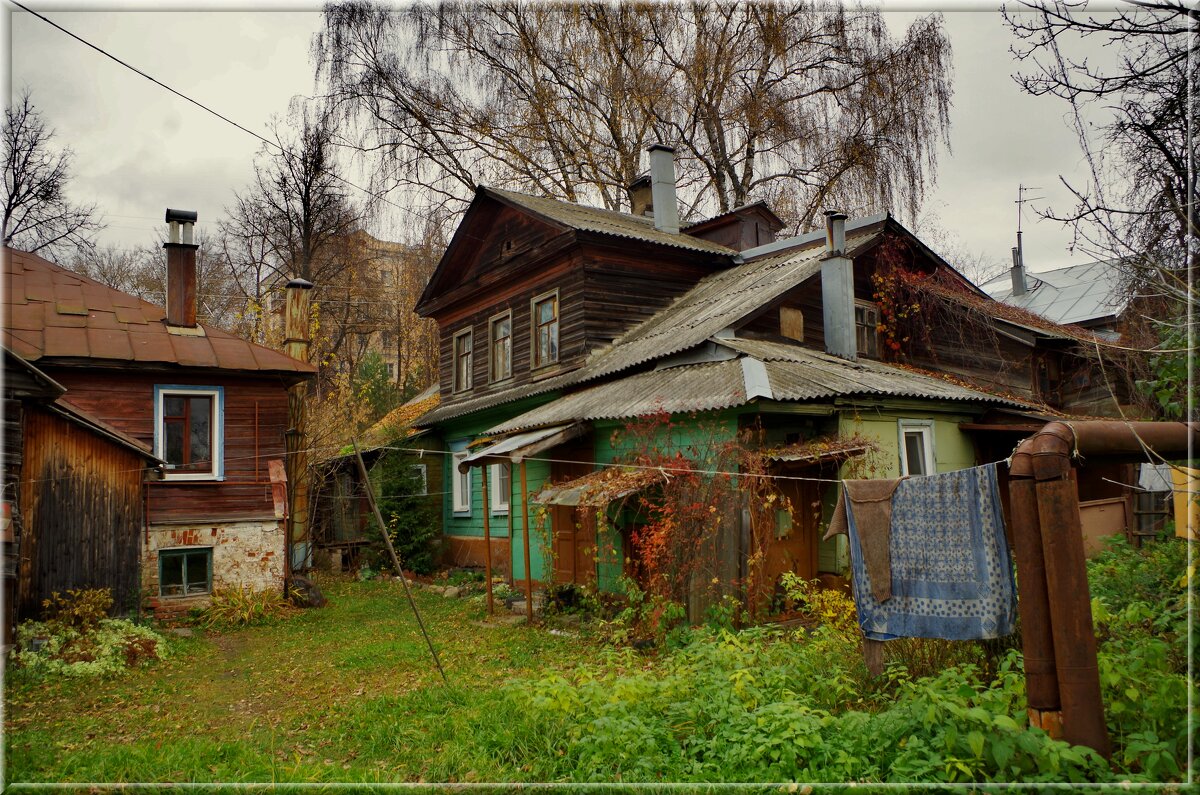 Старые дворы, г. Кострома . - Святец Вячеслав 