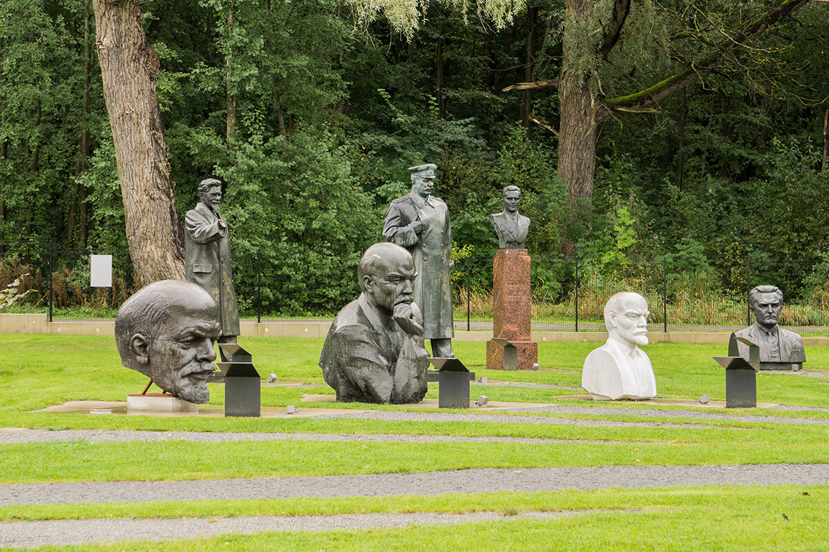Памятник СССР - Ирина Соловьёва