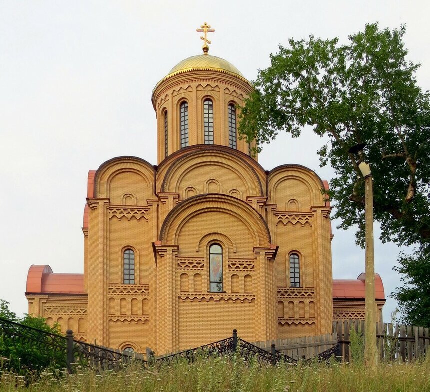 Храм Архангела Михаила - Вера Щукина