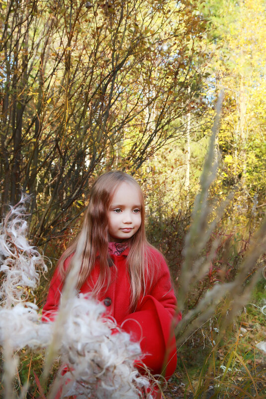 Дочка Мила в лесу - Юлия 