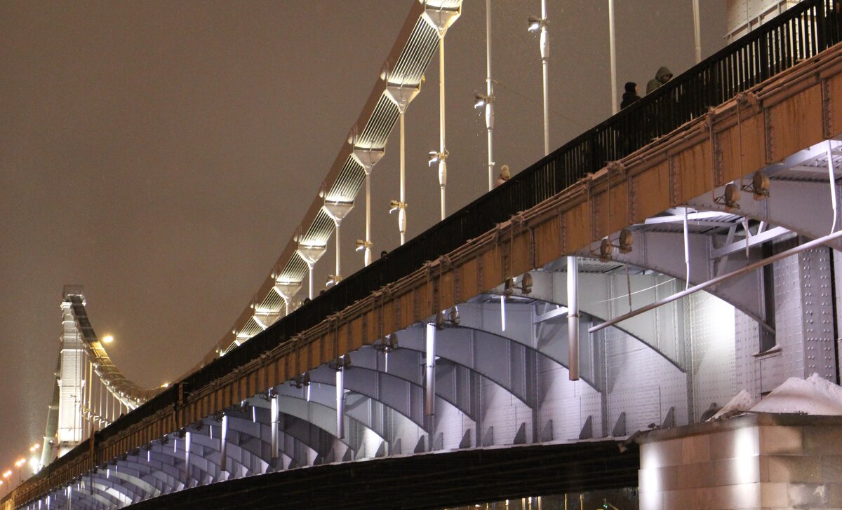 Крымский мост (Москва) - Валерий 