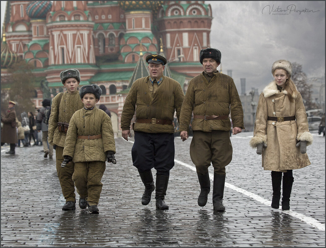 Исторический парад на Красной площади - Виктор Перякин