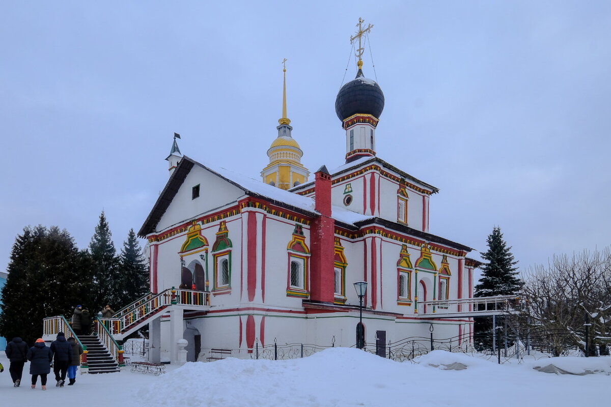 Новоголутвинский женский монастырь - Георгий А