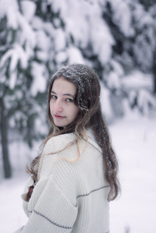 В зимнем лесу - Светлана Головир