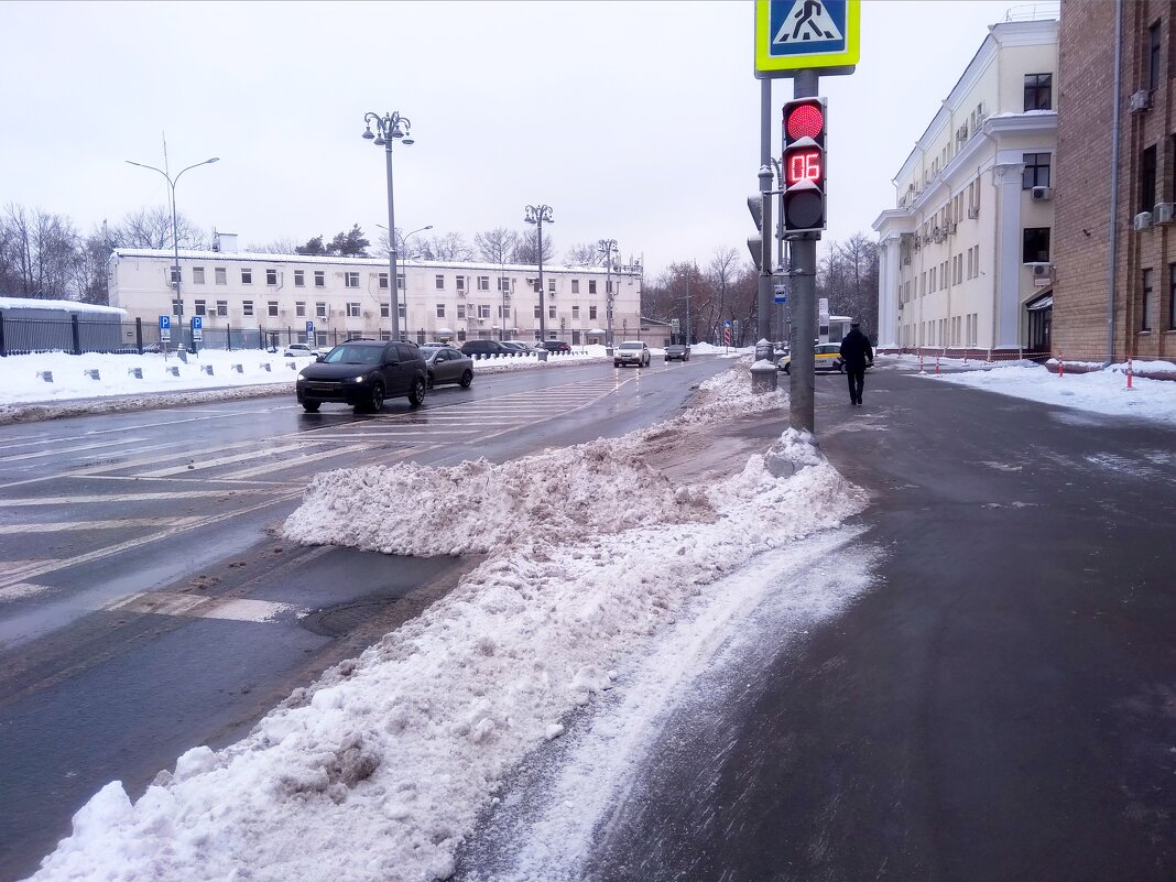 Непреодолимое препятствие для авто. Только нарушив правила можно проехать. - Елен@Ёлочка К.Е.Т.