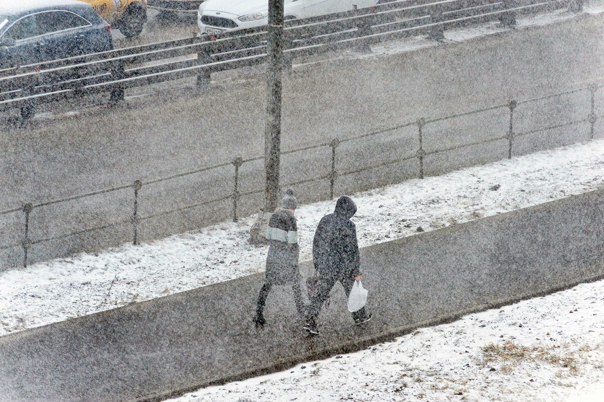 Мартовский снегопад - Валерий Иванович