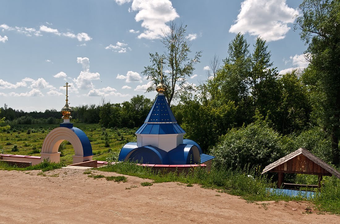 Святой источник. Покровский пещерный монастырь. Покровка. Оренбургская область - MILAV V