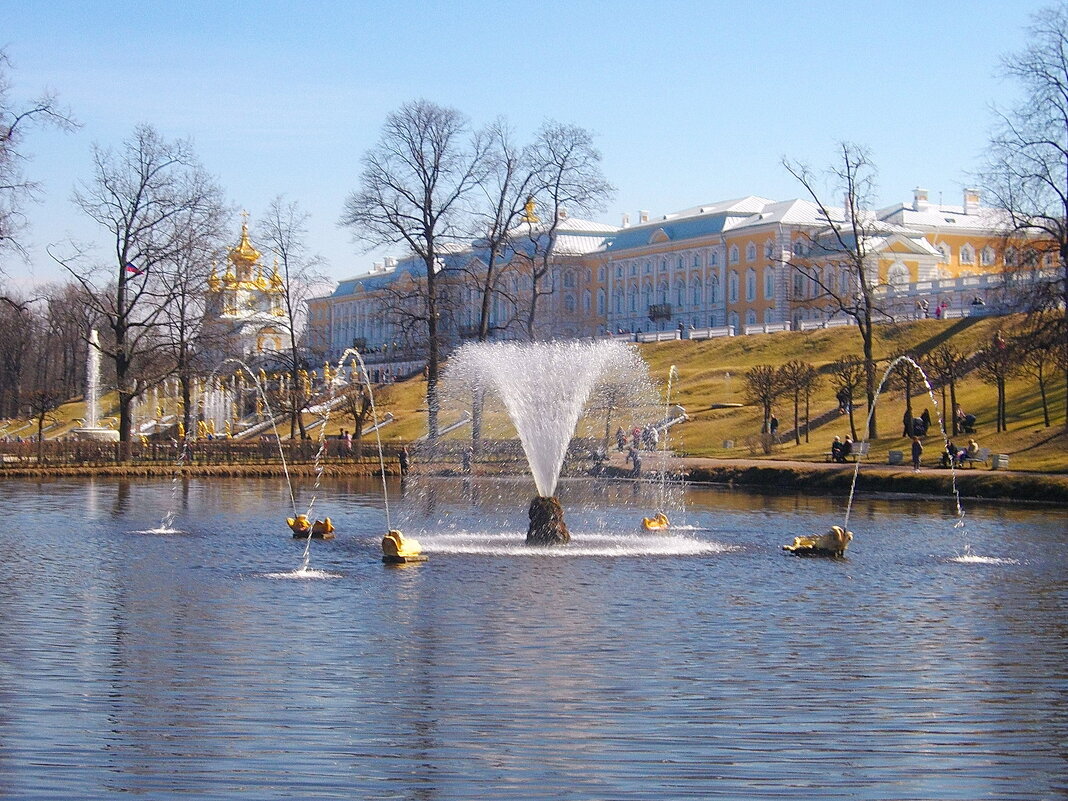 Сегодня, 23 апреля открытие сезона фонтанов в Петергофе! - Лия ☼