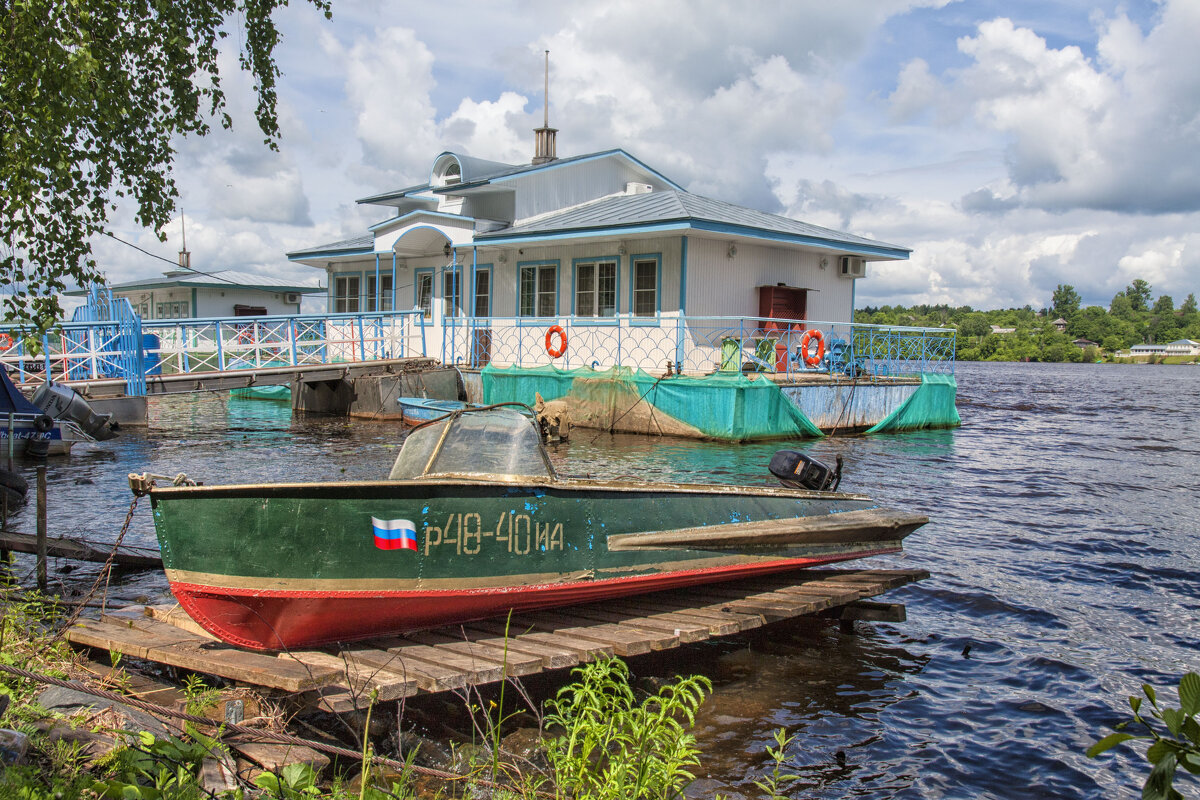 На берегу - Ольга Гуськова