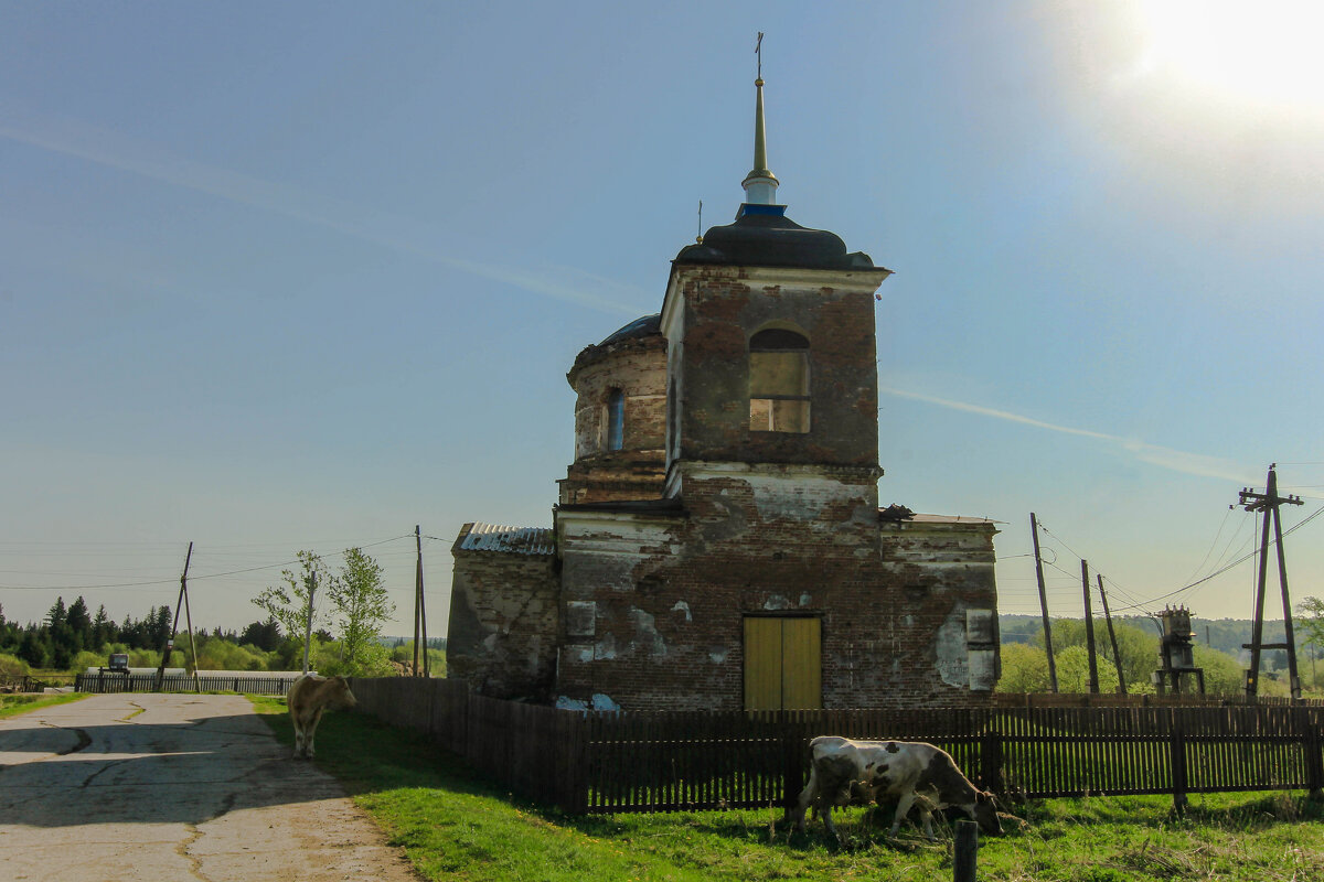 Свято-Никольский храм в деревне Большой Кемчуг - Владимир Кириченко