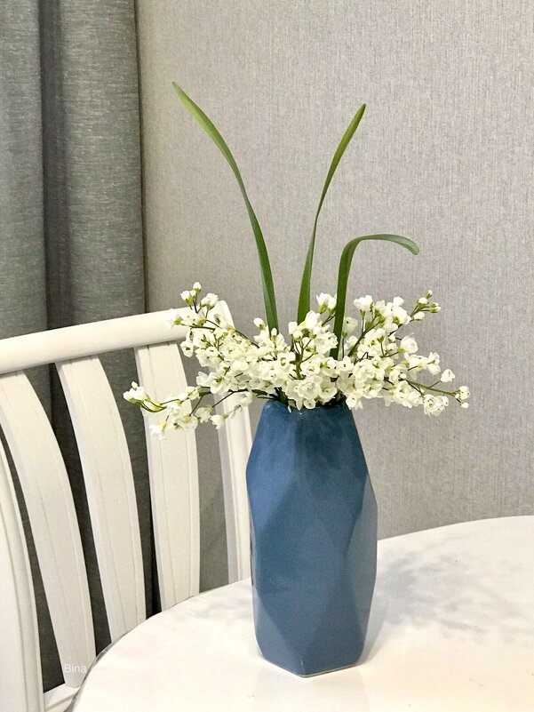 Просто ваза) просто цветы) - Альбина 