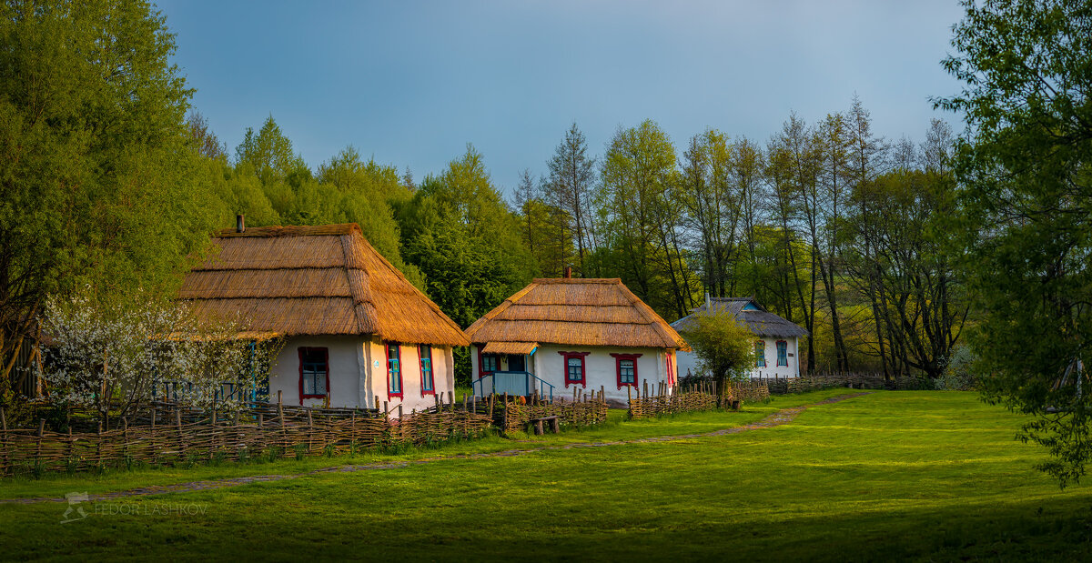 Деревня Кострома в парке "Ключи" - Фёдор. Лашков