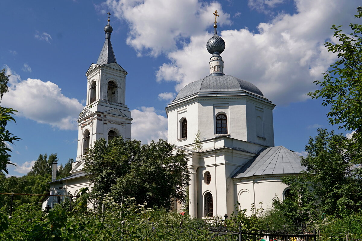 Воскресенская церковь на погосте в Понизовье - Анатолий Мо Ка