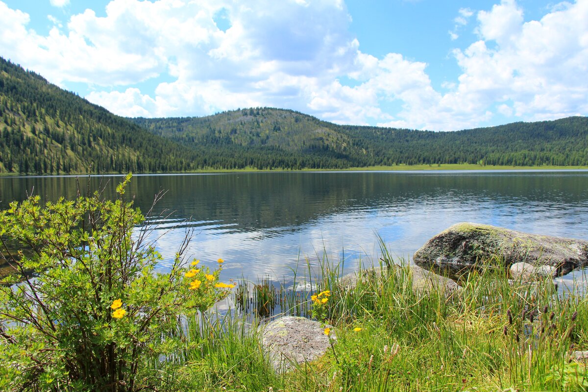Озеро - Лариса 