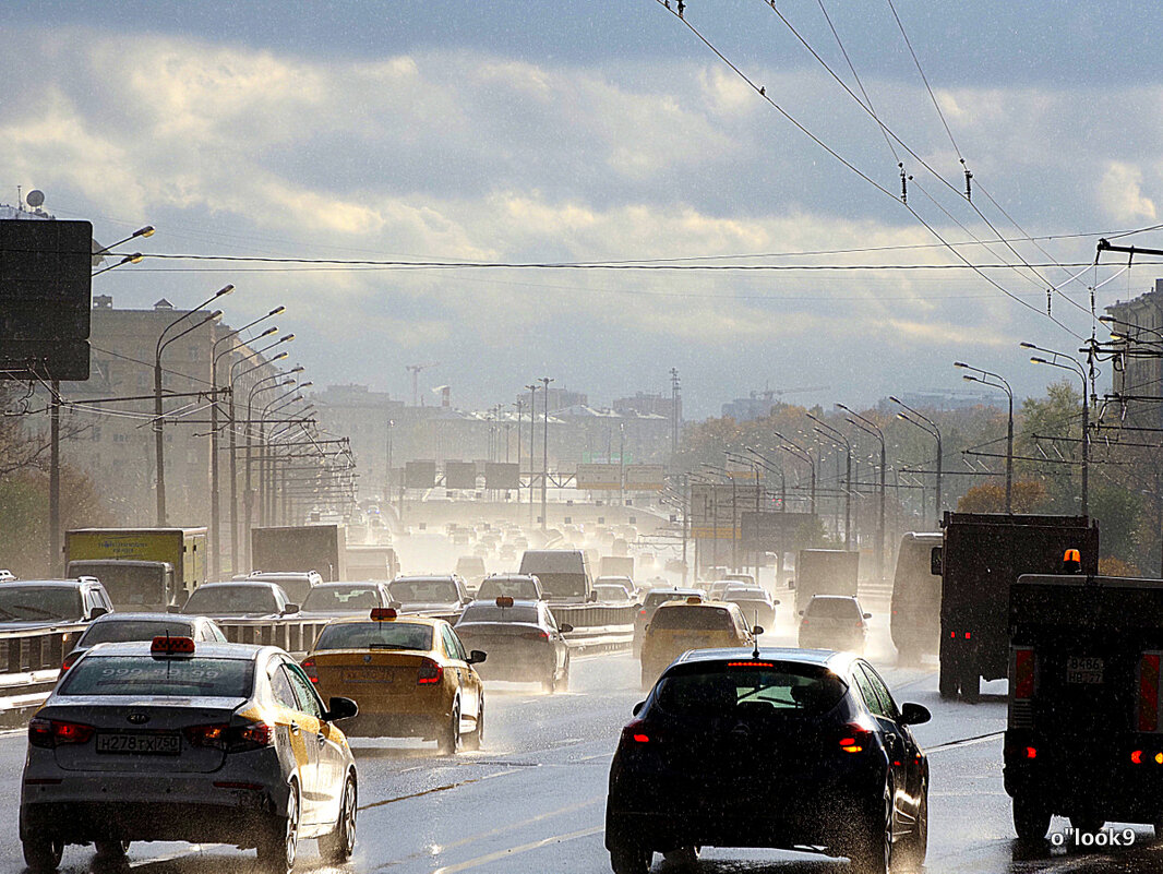 дождички в городе - Олег Лукьянов