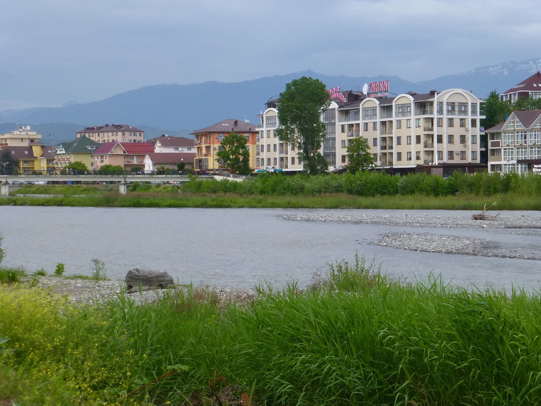 Мзымта, мост, комплекс гостиниц - Raduzka (Надежда Веркина)