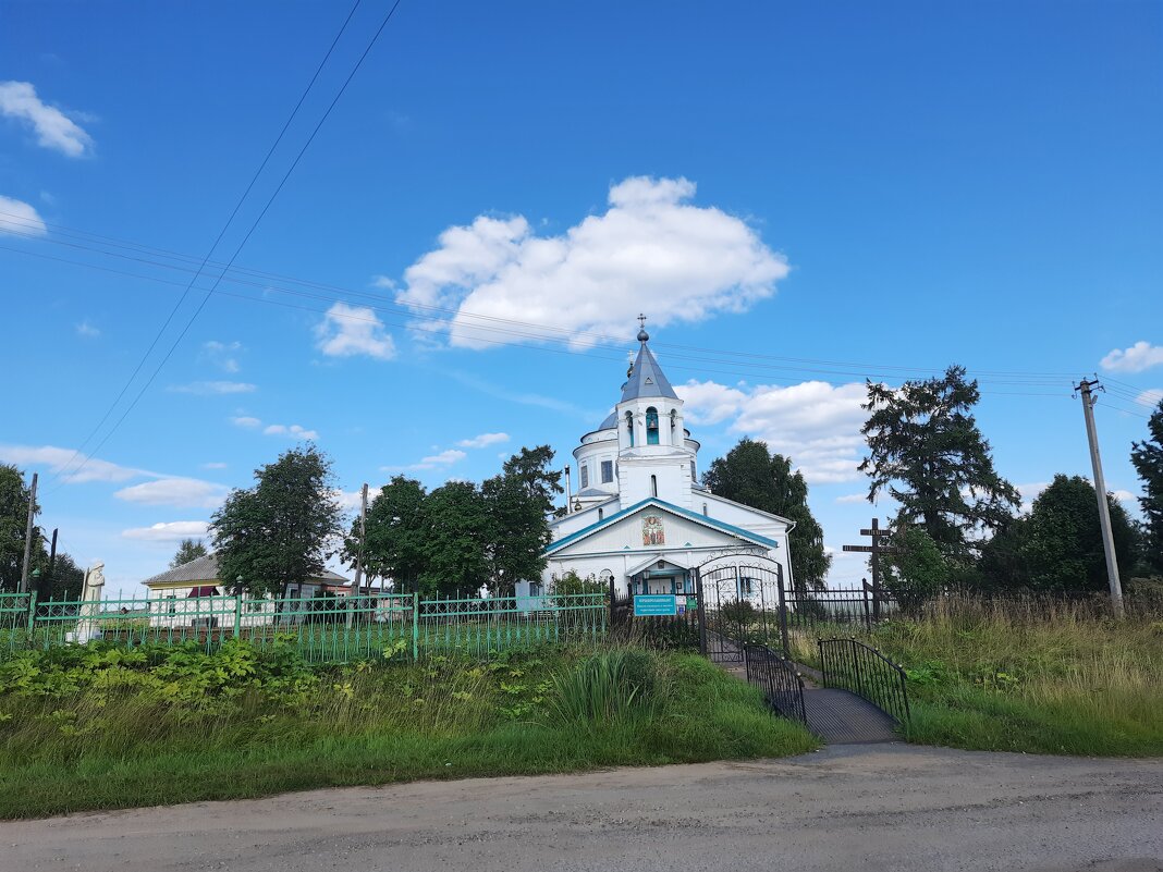 Храм в с. Ыб Сыктывдинского района РК - Виктор 