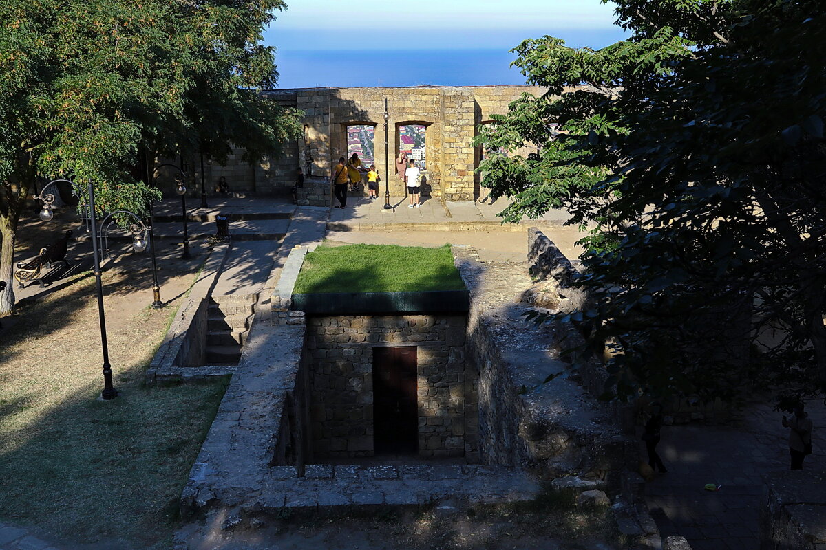 Крепость Нарын Кала, взгляд изнутри - M Marikfoto