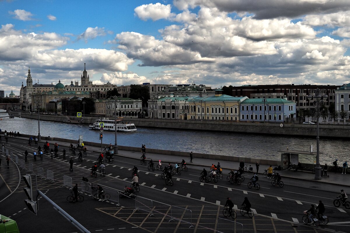 Москва.  Велопробег - Михаил Сиваев