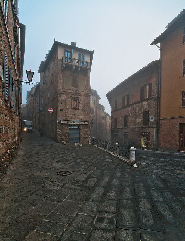 Solitudine a Siena... - cheshirski-cat Cheshirskicat