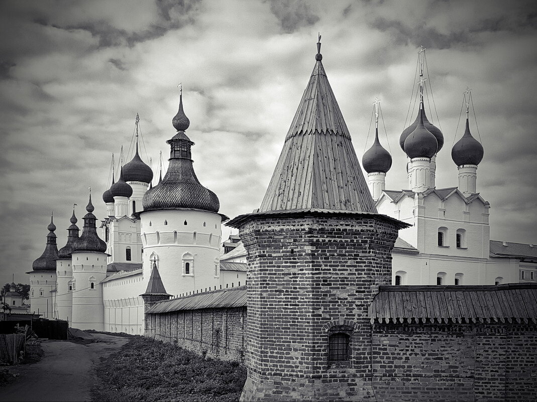 Купола и башни Ростовского кремля - Николай Белавин