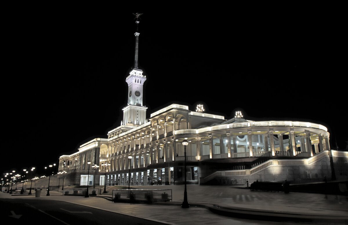 Речной вокзал в Москве - веселов михаил 