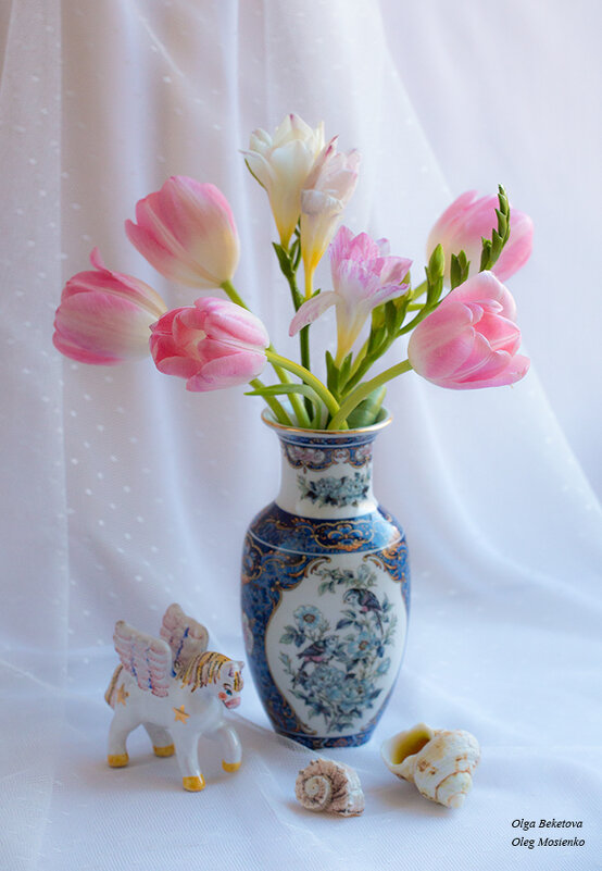Розовые тюльпаны - Ольга Бекетова