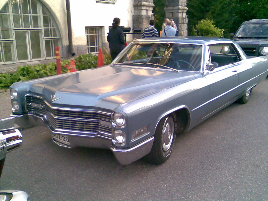 Cadillac Coupé DeVille 1966 - Валерий Новиков