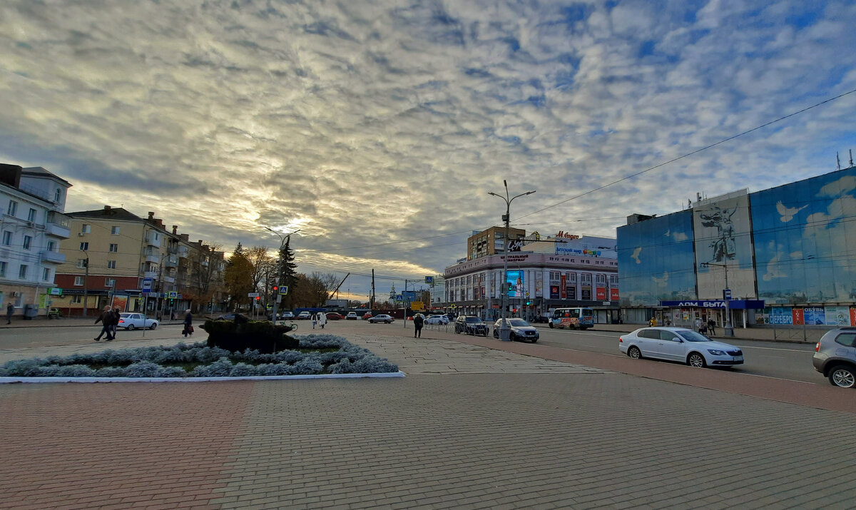 Площадь Мира - Елена Кирьянова