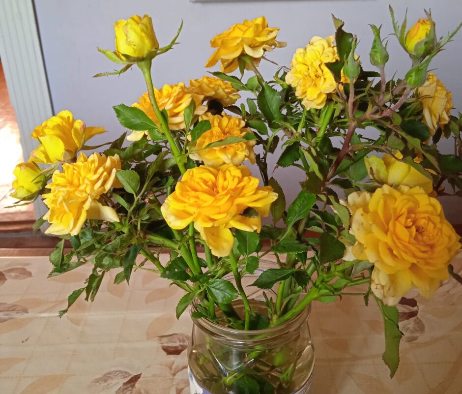 Букет желтых роз - Нина Колгатина 